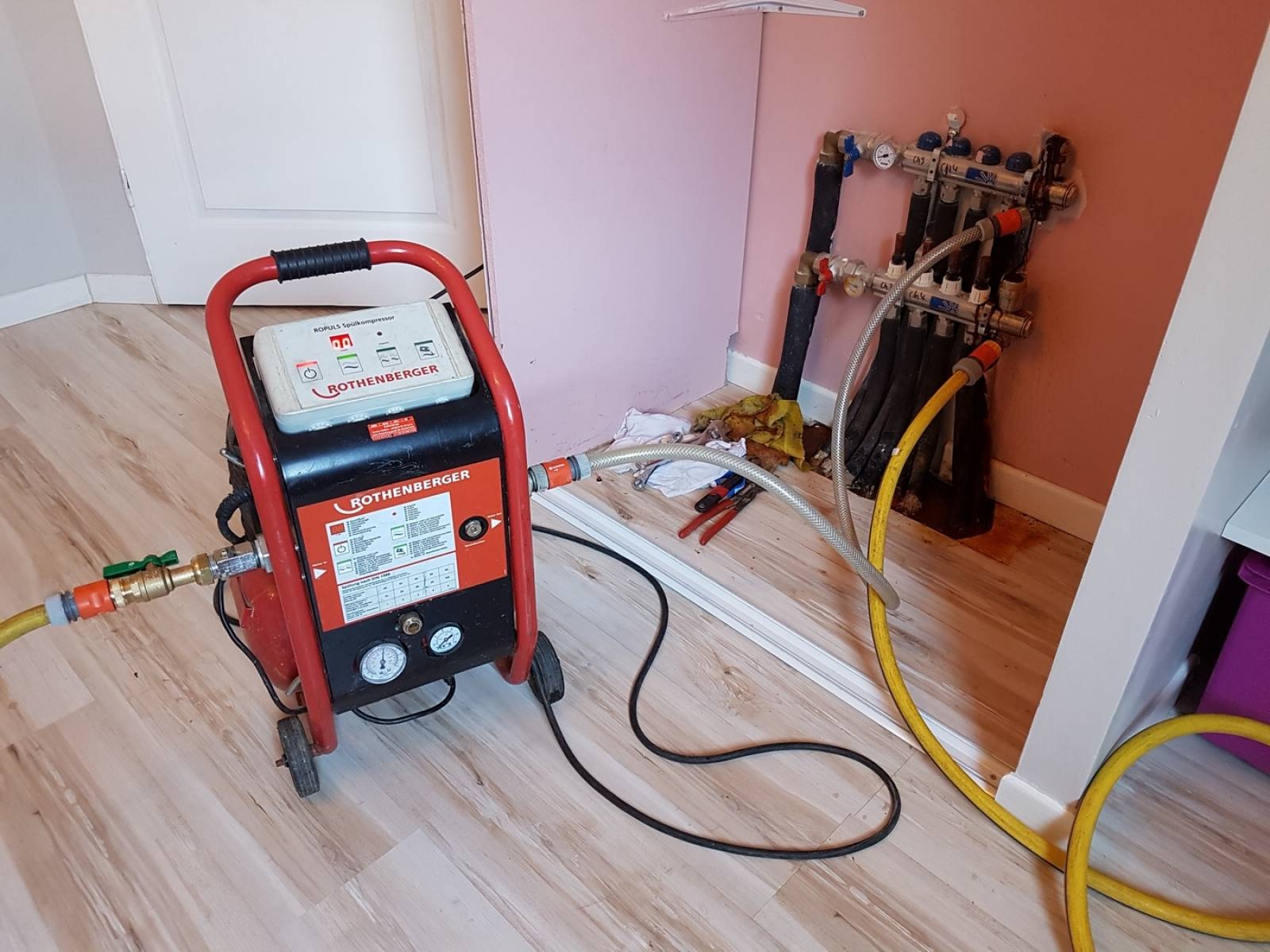 Ümraniye Tantavi Vaillant Hermetik Şofben Kombi Bakımı